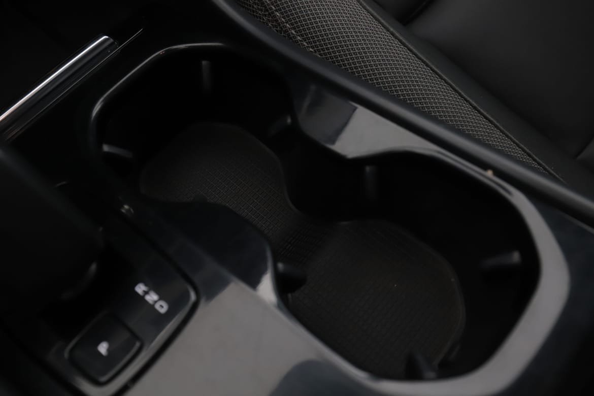 Vehicle Image 28