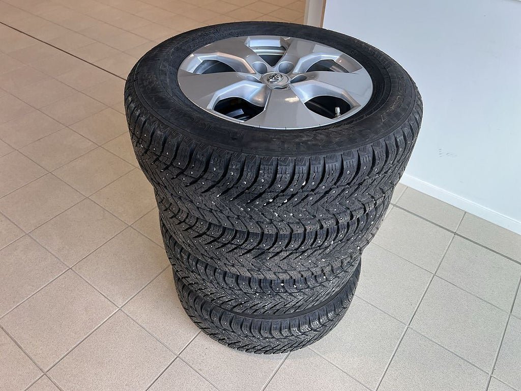 Vehicle Image 19