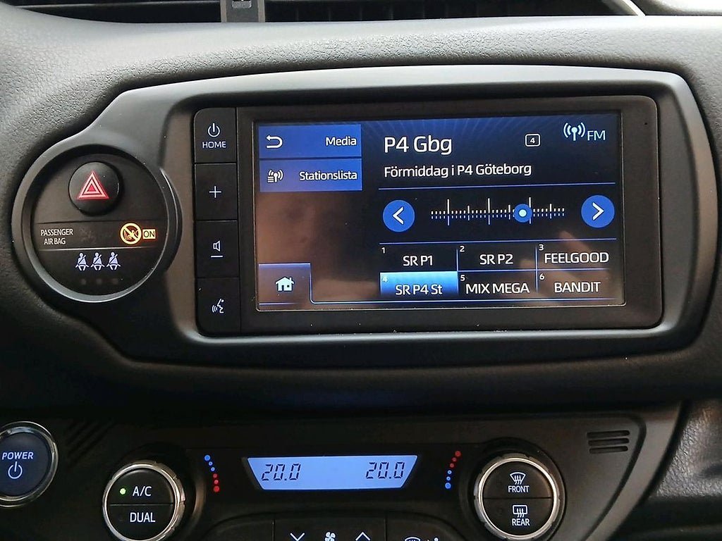 Vehicle Image 17