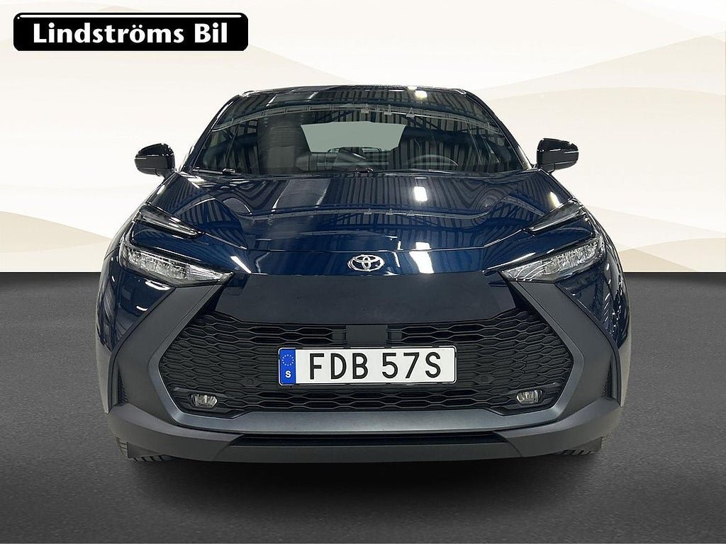 Vehicle Image 10