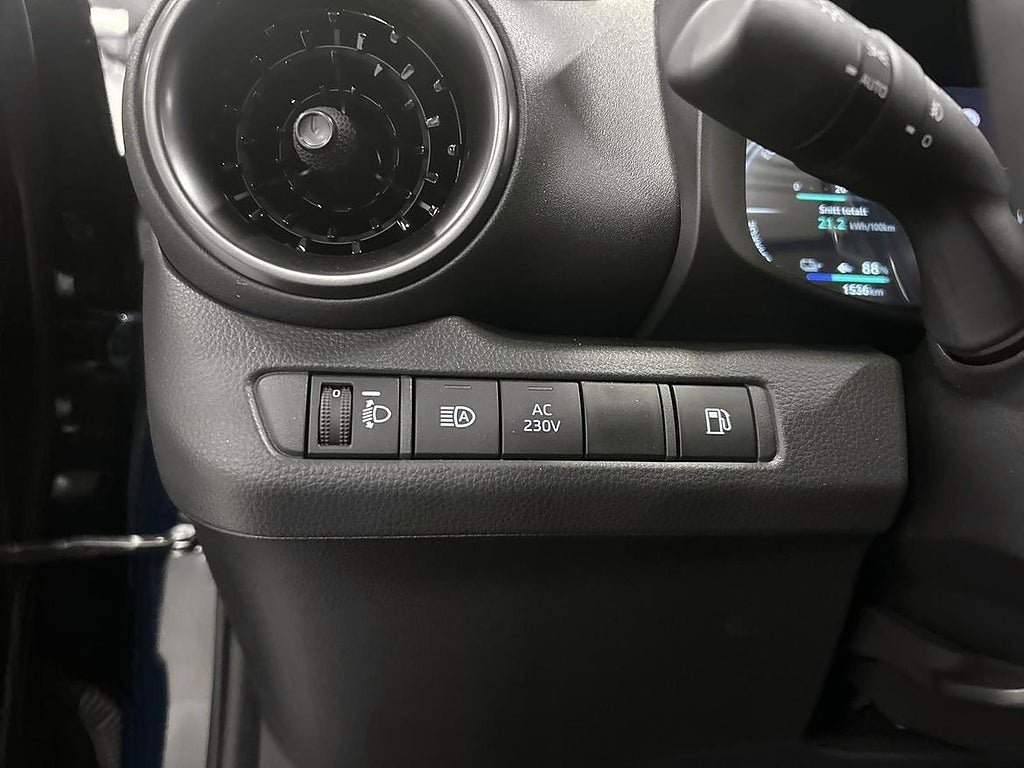 Vehicle Image 19