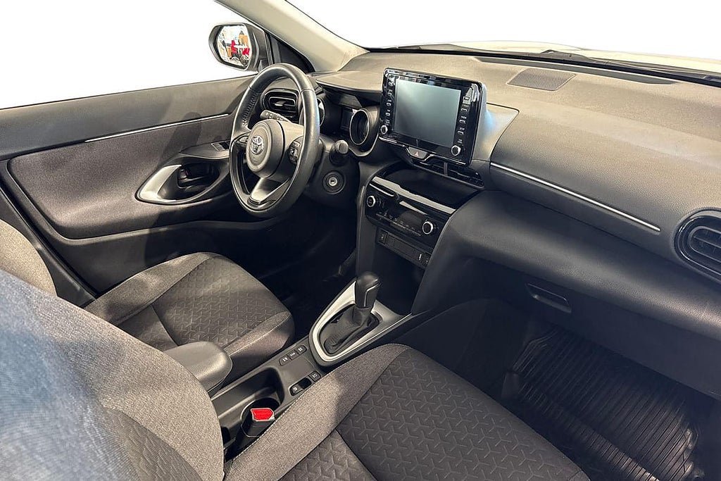 Vehicle Image 7