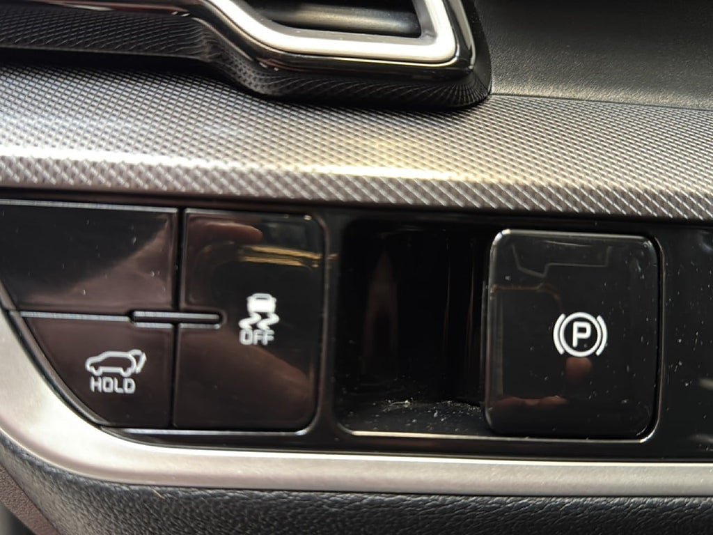 Vehicle Image 17