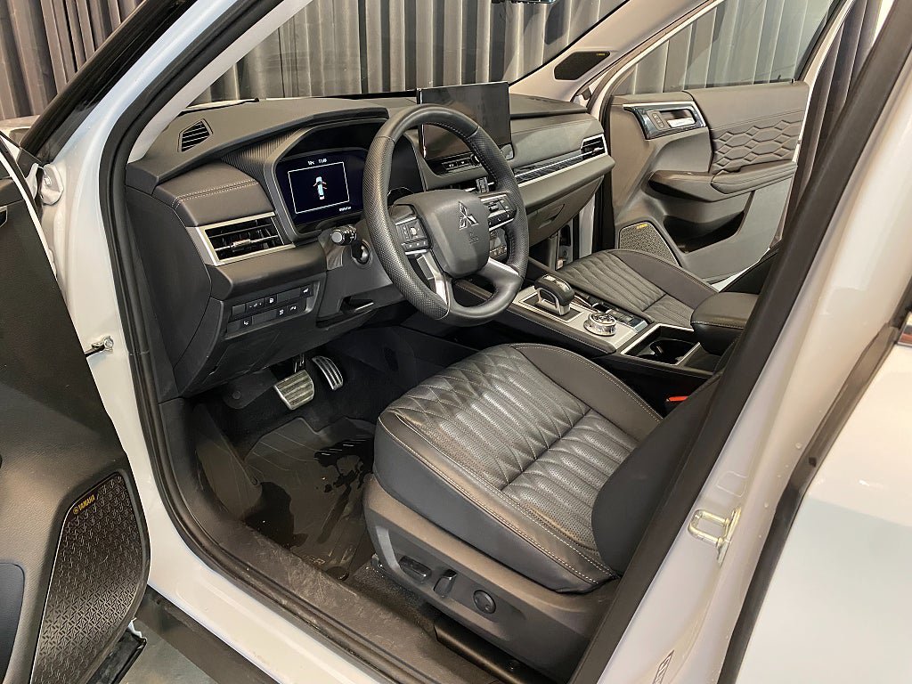 Vehicle Image 41