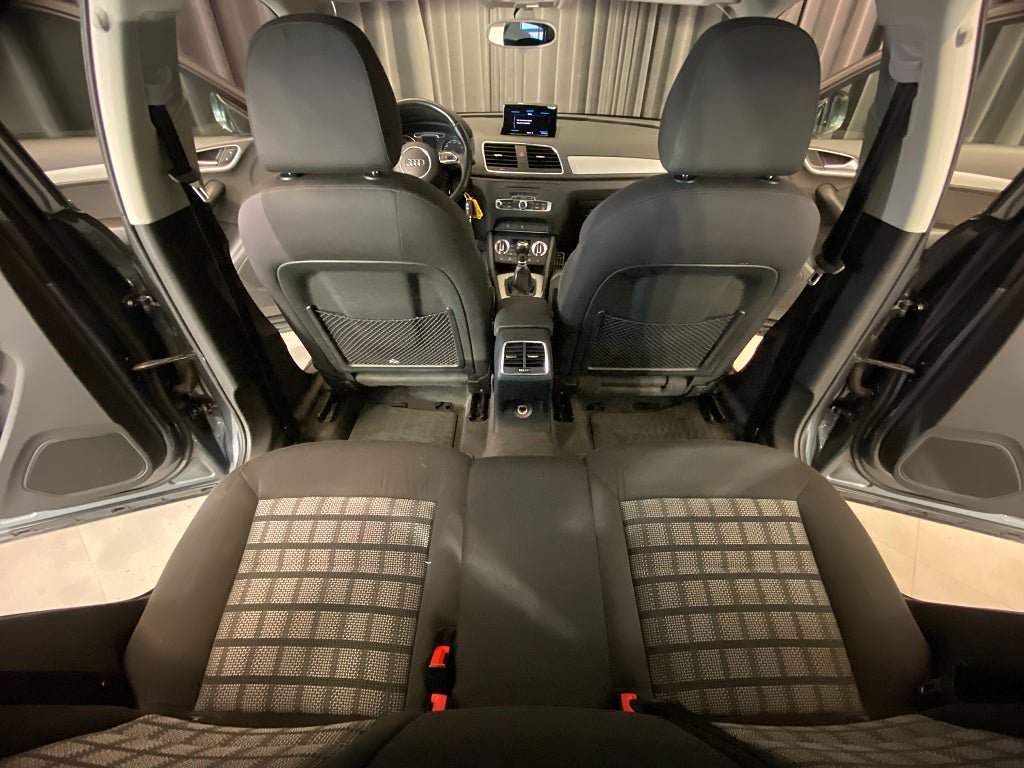 Vehicle Image 36