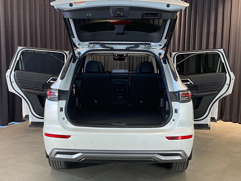 Vehicle Image 50