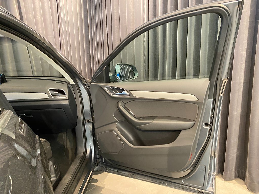 Vehicle Image 40