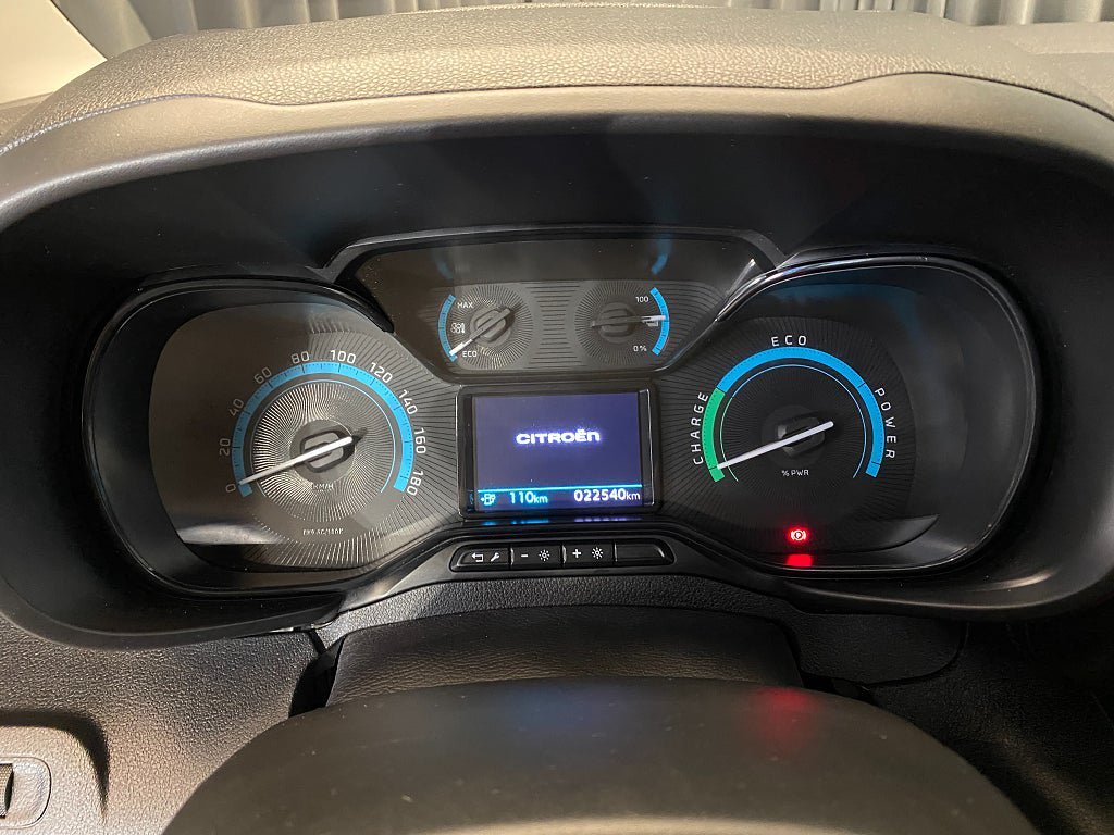 Vehicle Image 45
