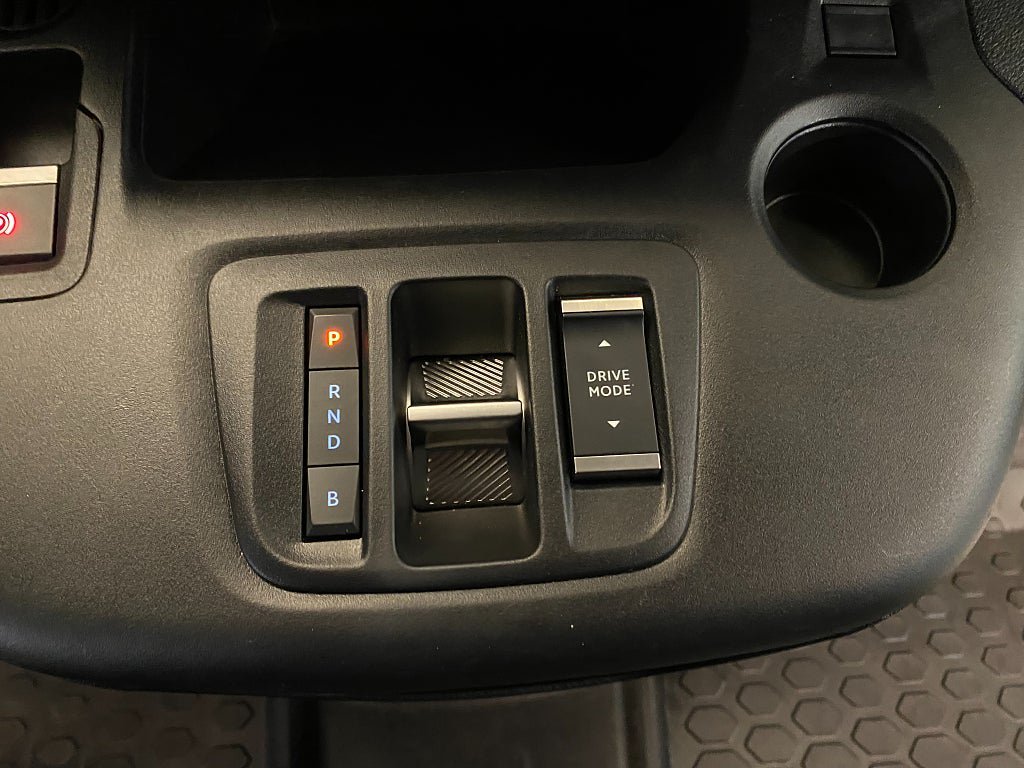 Vehicle Image 48
