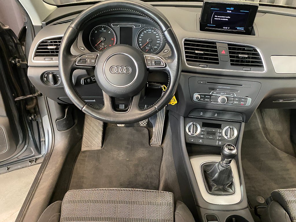 Vehicle Image 45