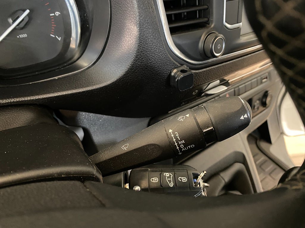 Vehicle Image 45