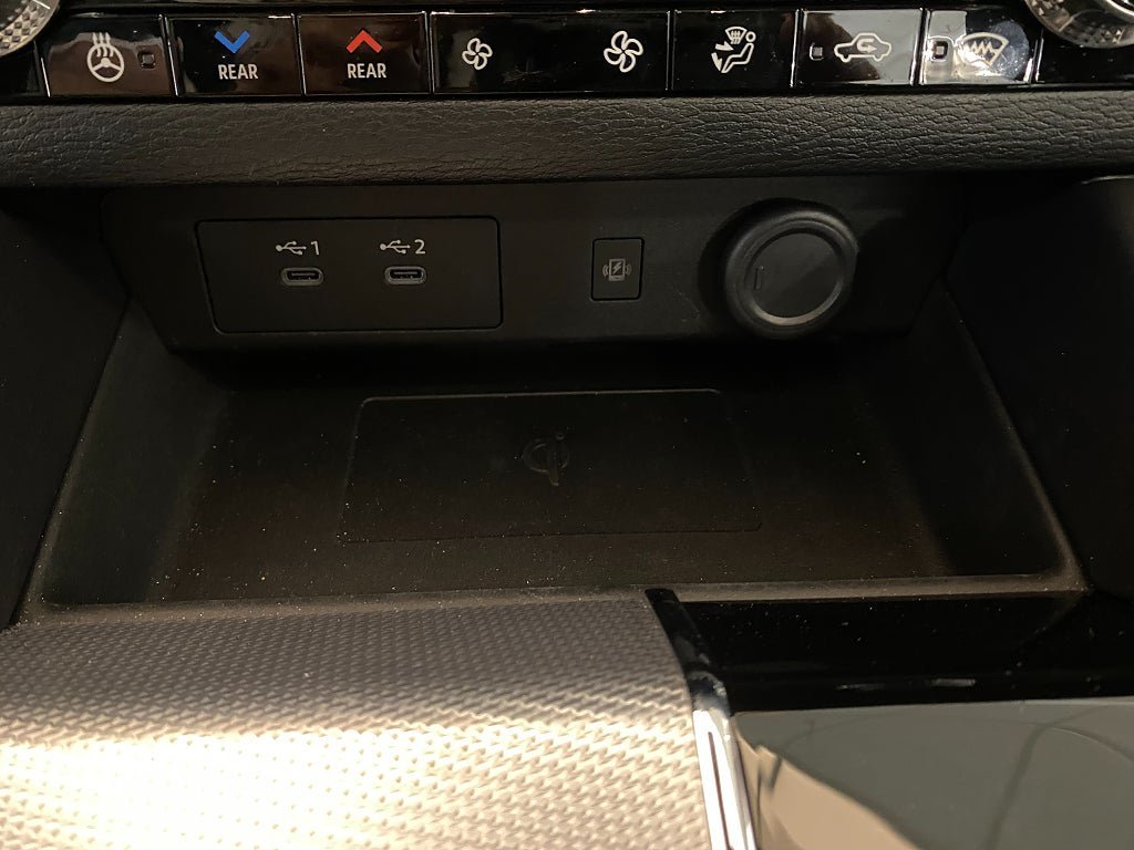 Vehicle Image 74