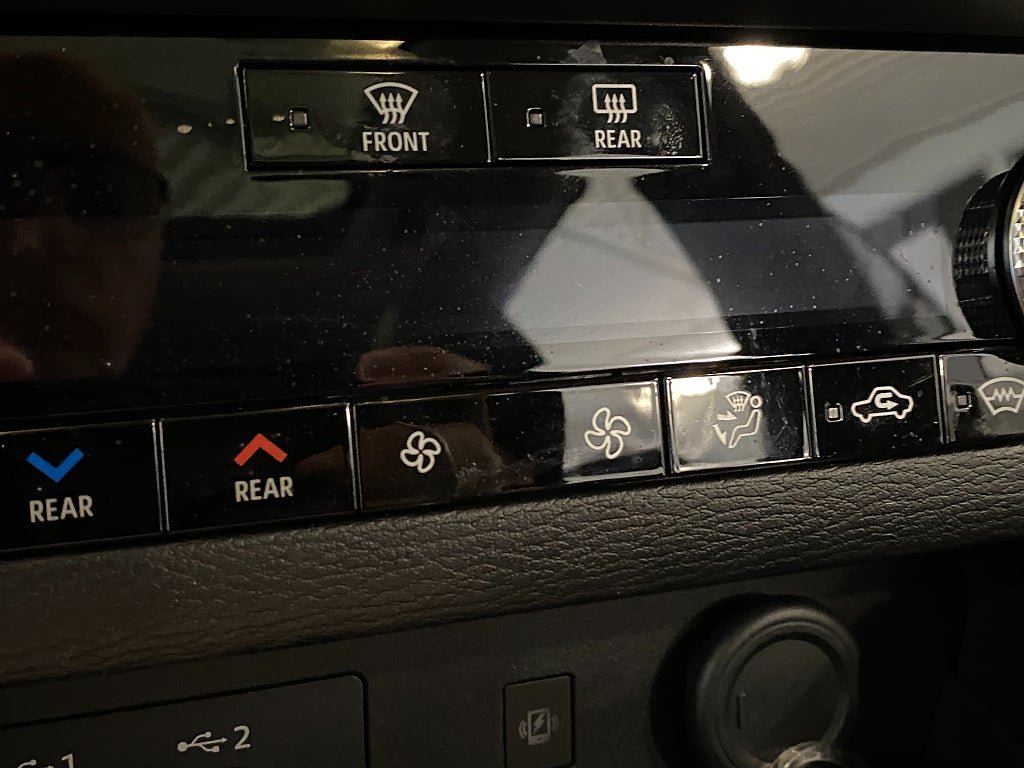 Vehicle Image 81
