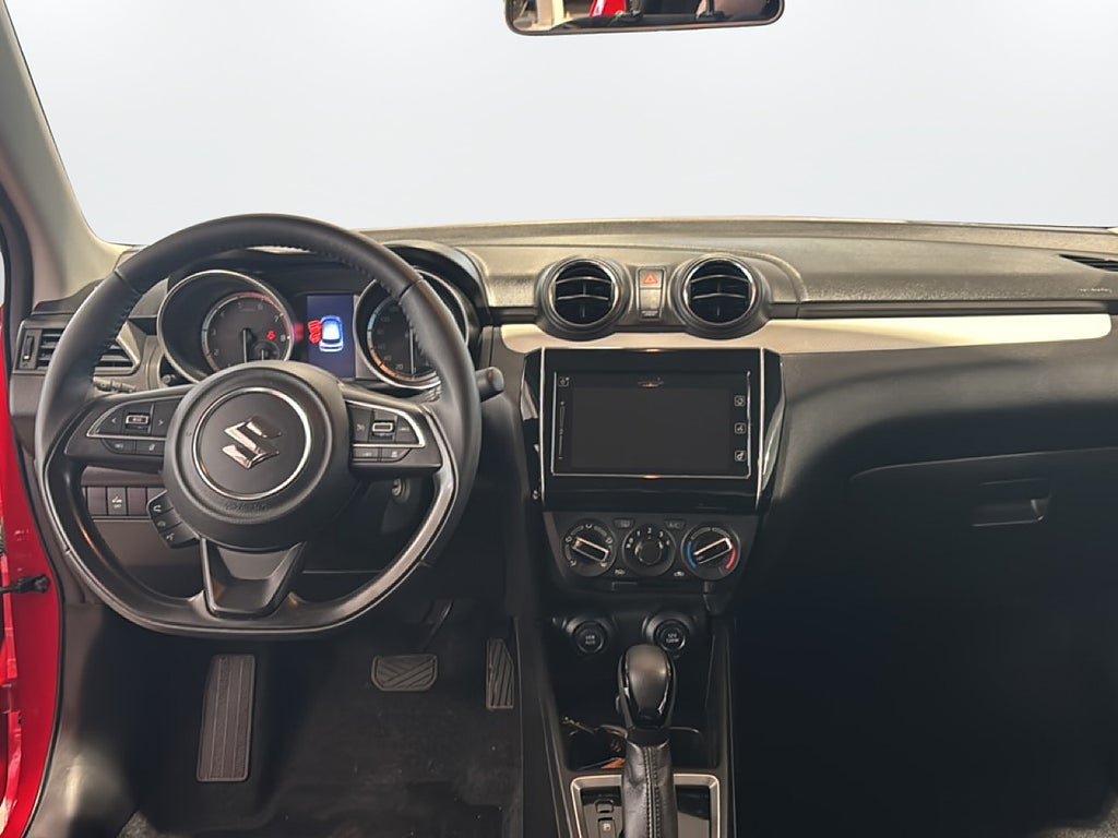 Vehicle Image 7
