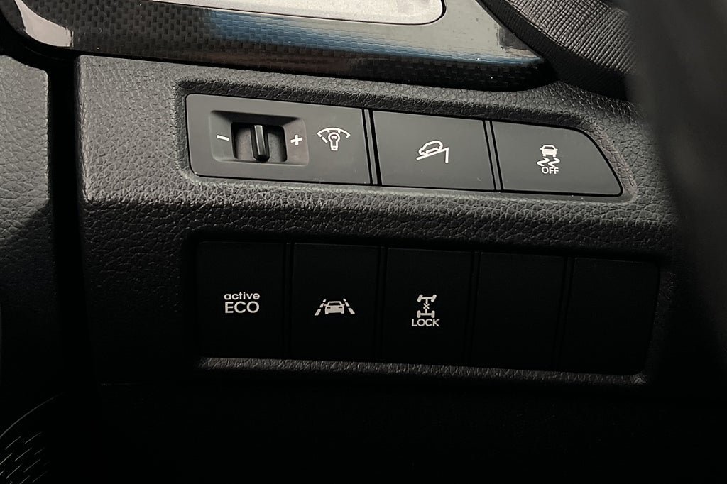 Vehicle Image 17
