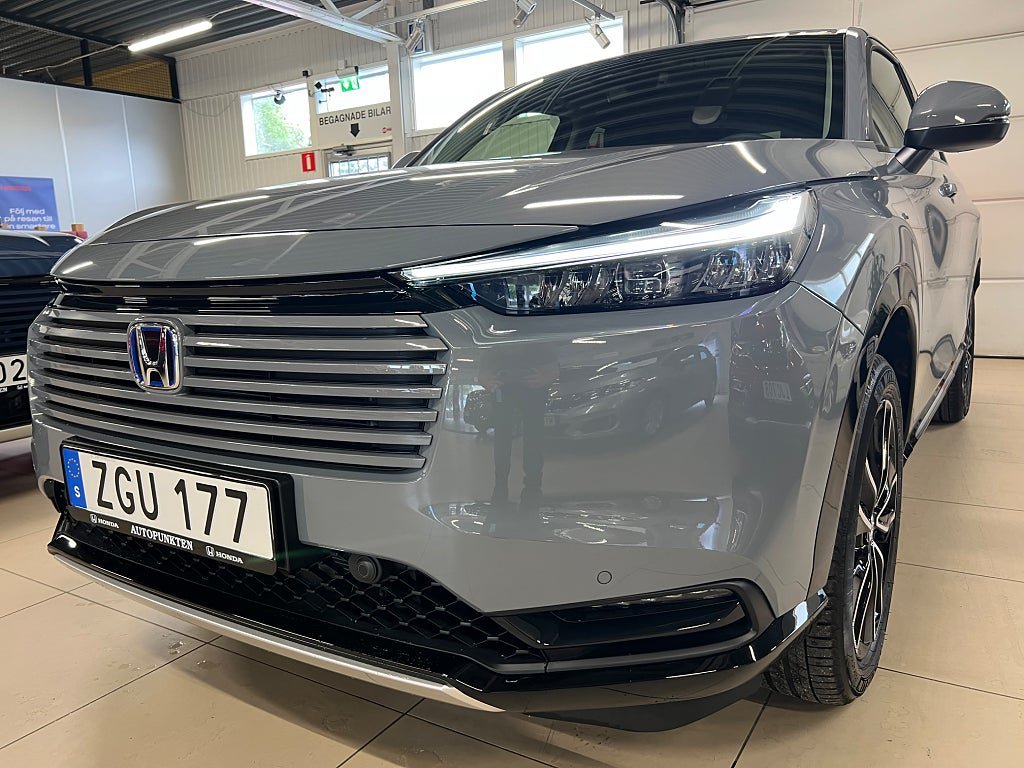 Vehicle Image 15