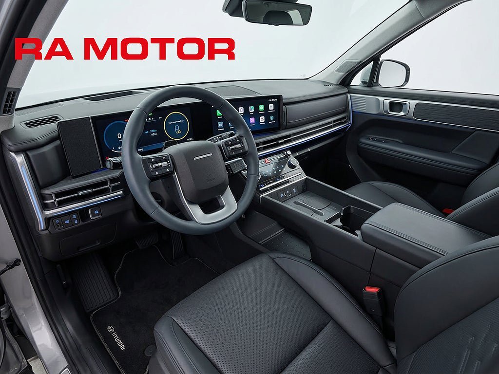 Vehicle Image 8