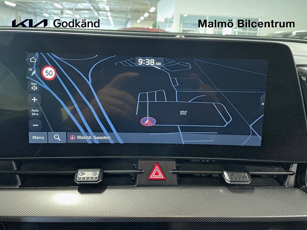 Vehicle Image 17