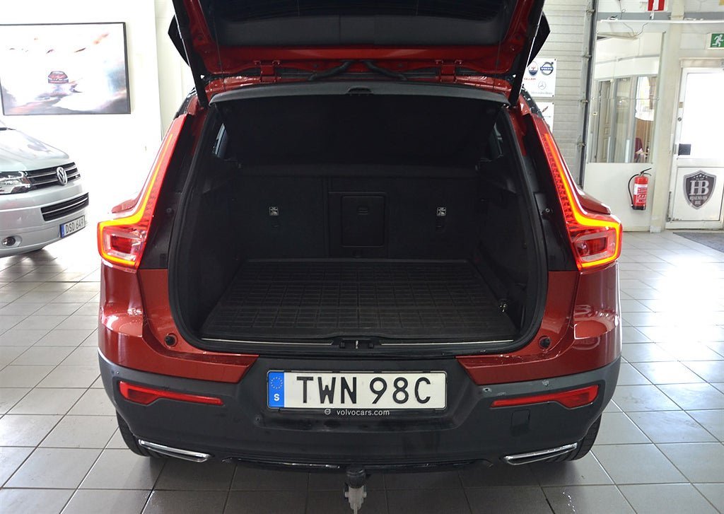 Vehicle Image 22