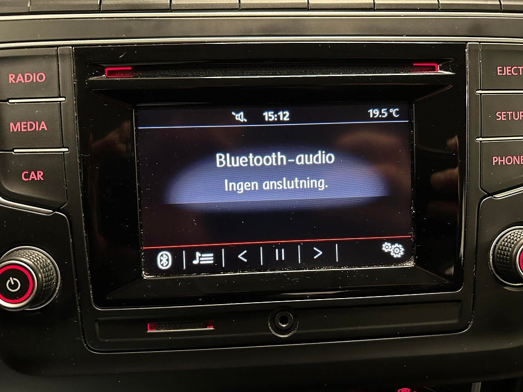 Vehicle Image 15