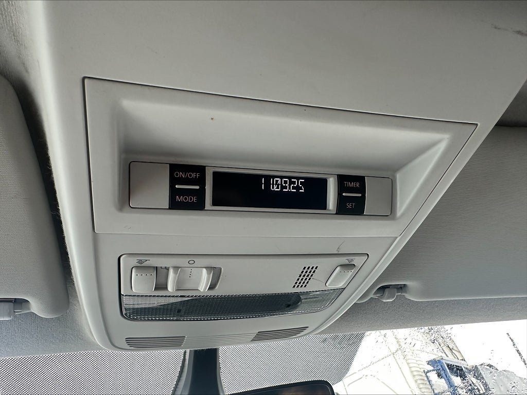 Vehicle Image 17