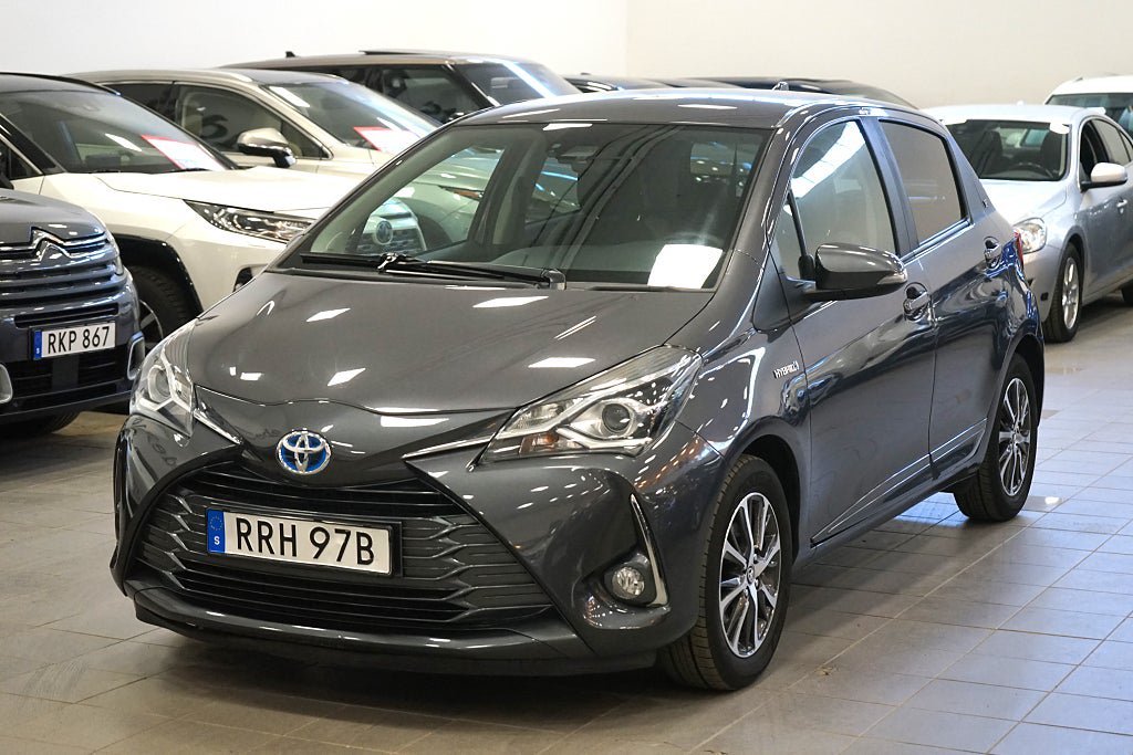 Vehicle Image 3