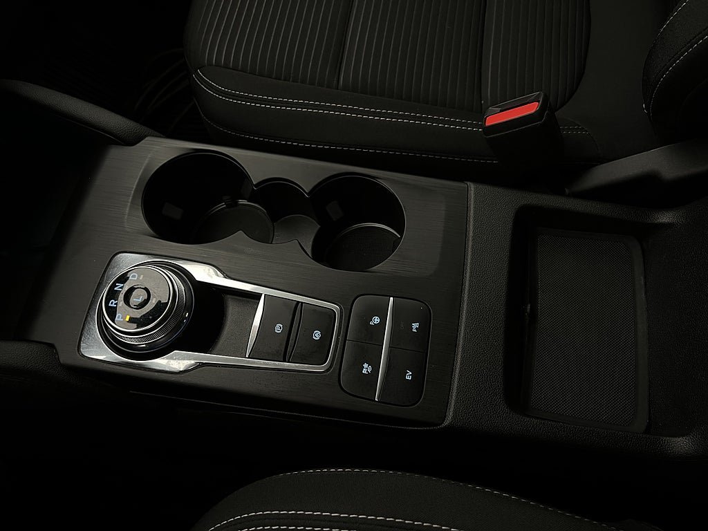 Vehicle Image 18