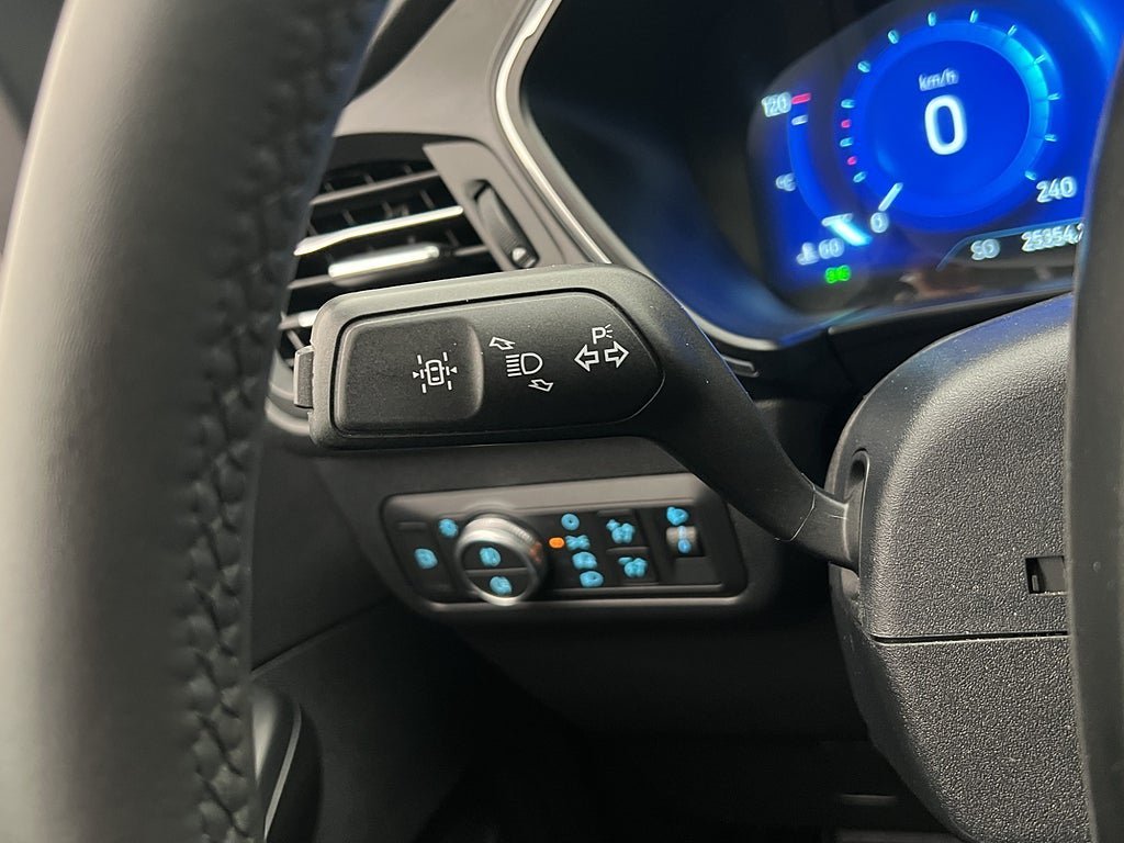 Vehicle Image 27