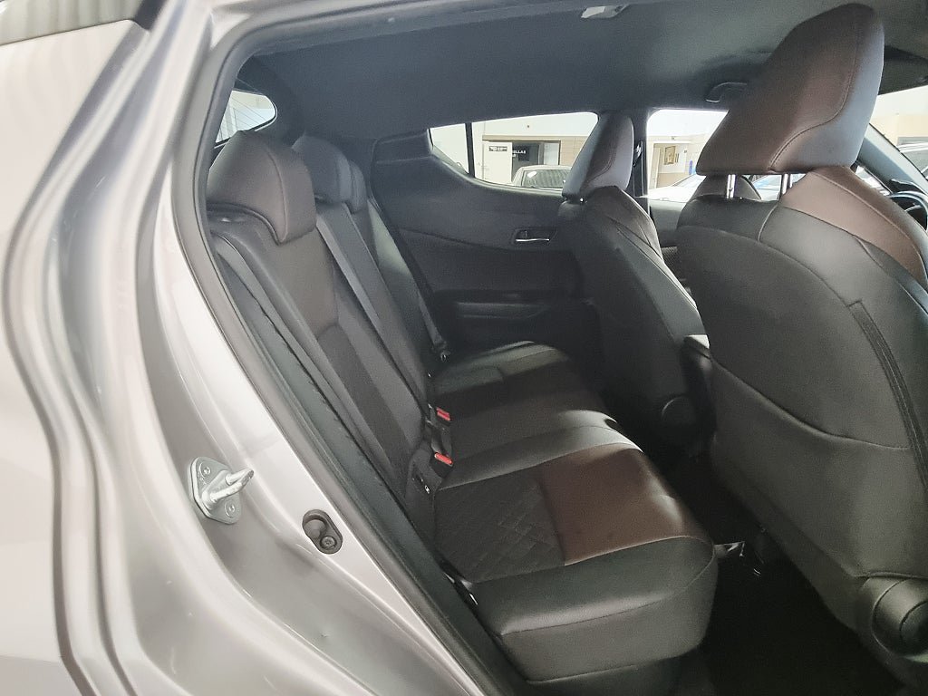 Vehicle Image 19