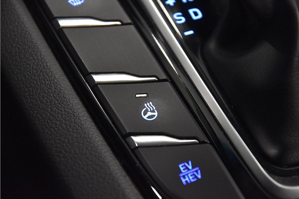 Vehicle Image 20