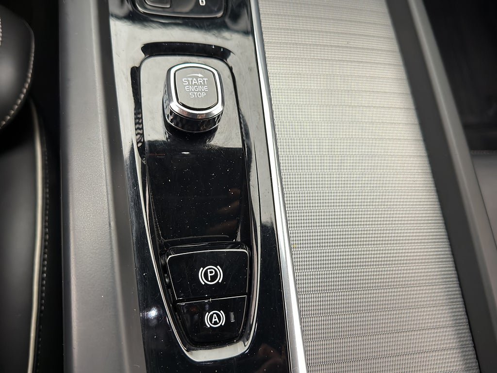 Vehicle Image 27