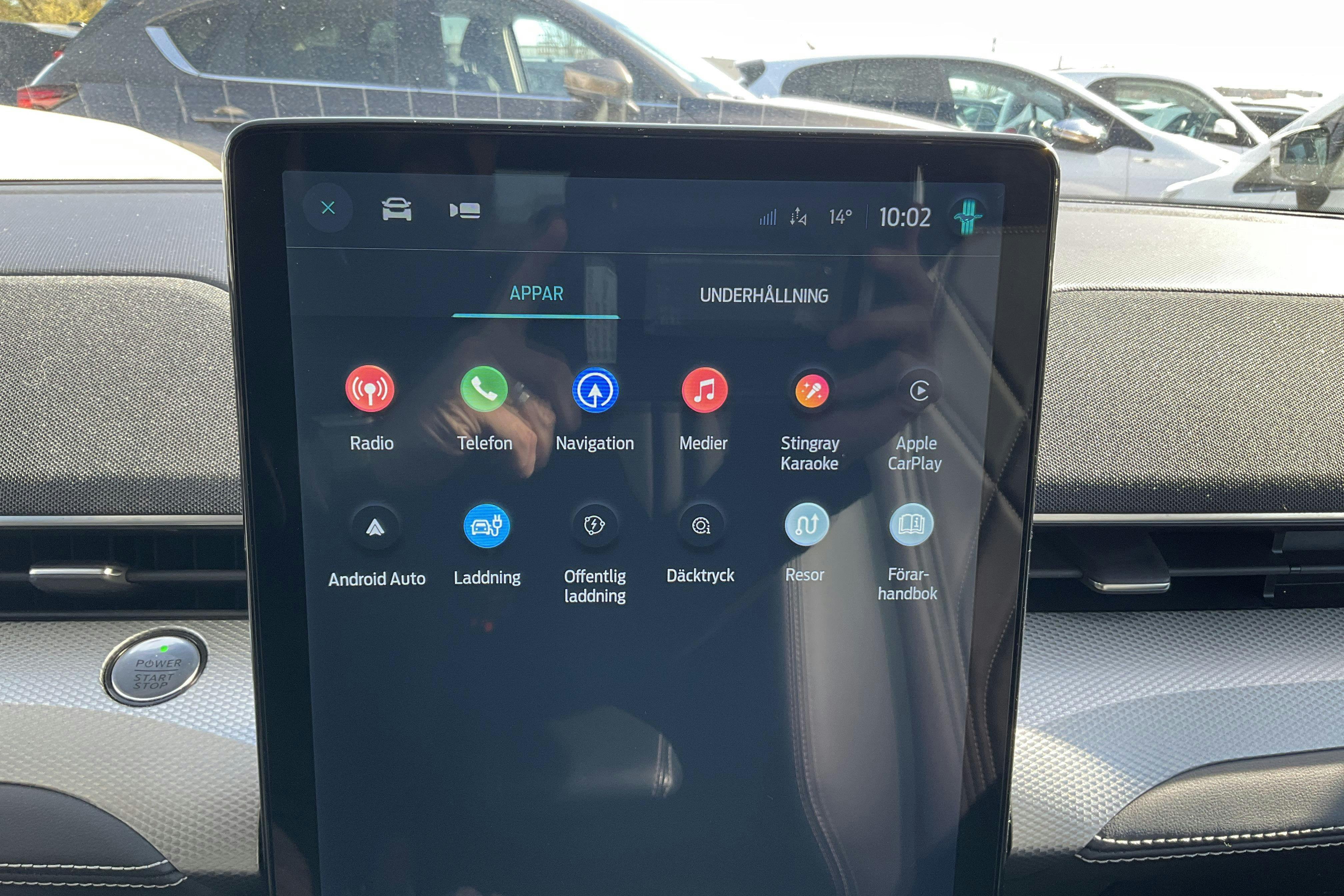 Vehicle Image 14