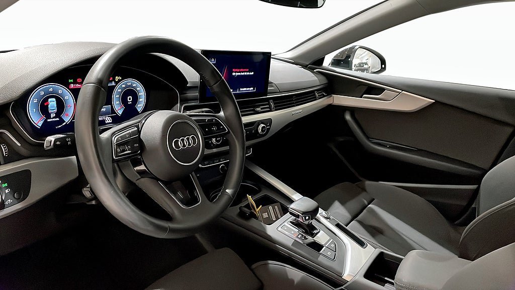 Vehicle Image 7