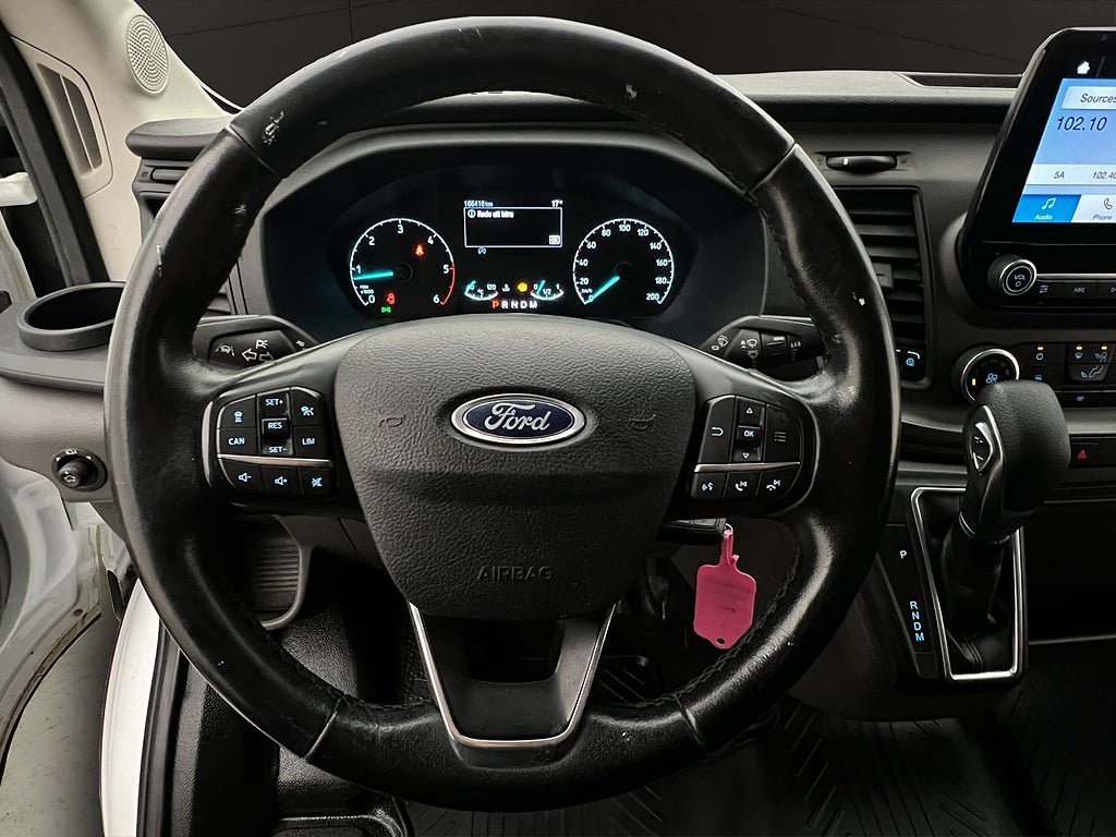 Vehicle Image 17