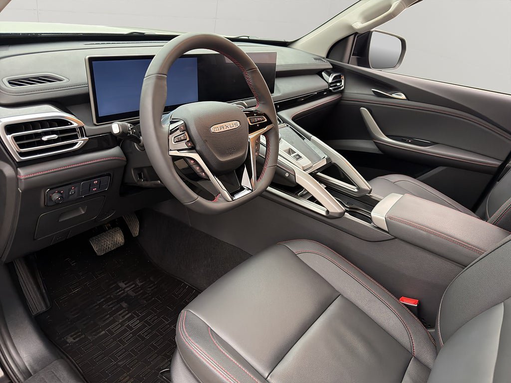 Vehicle Image 15