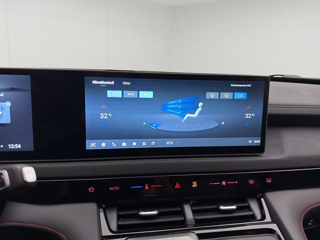 Vehicle Image 33