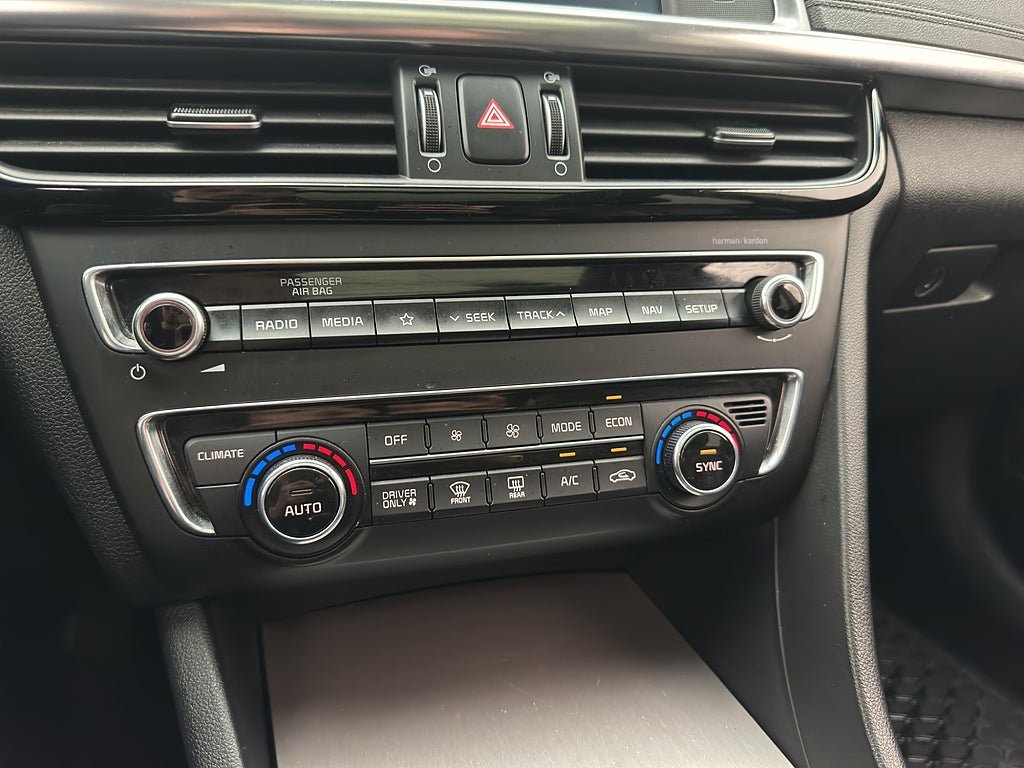 Vehicle Image 29