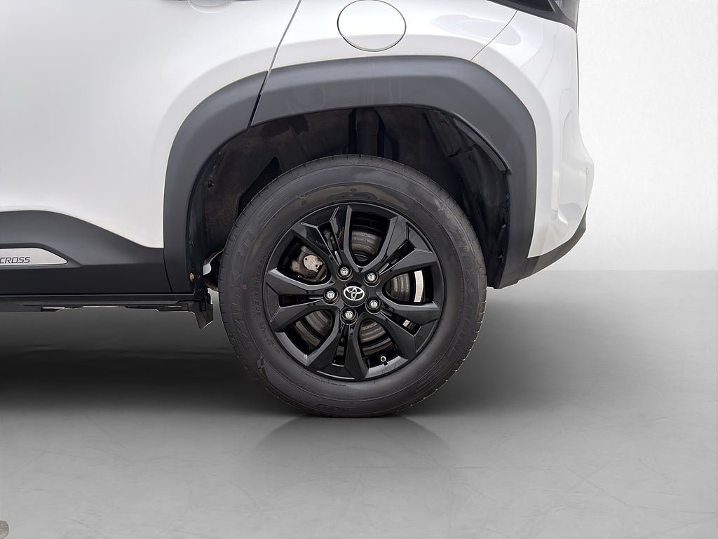 Vehicle Image 30