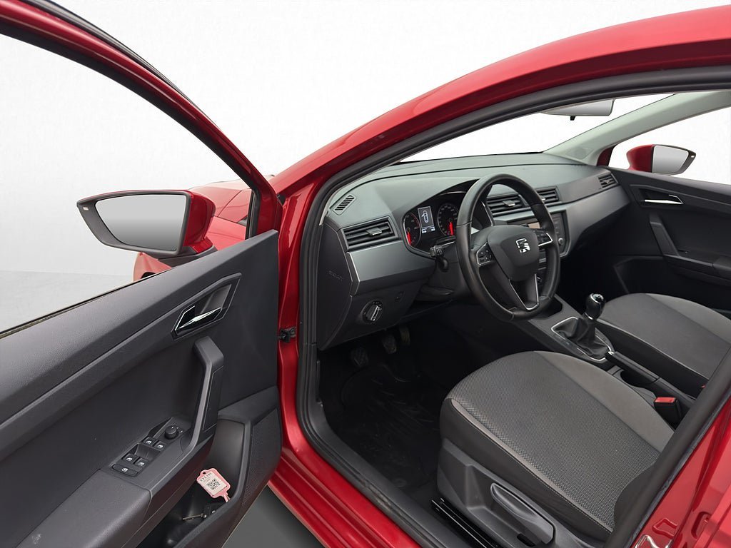 Vehicle Image 10