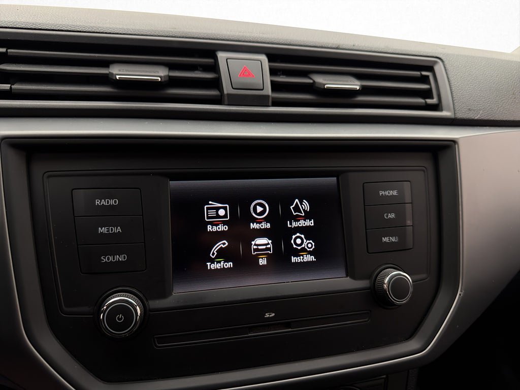 Vehicle Image 19