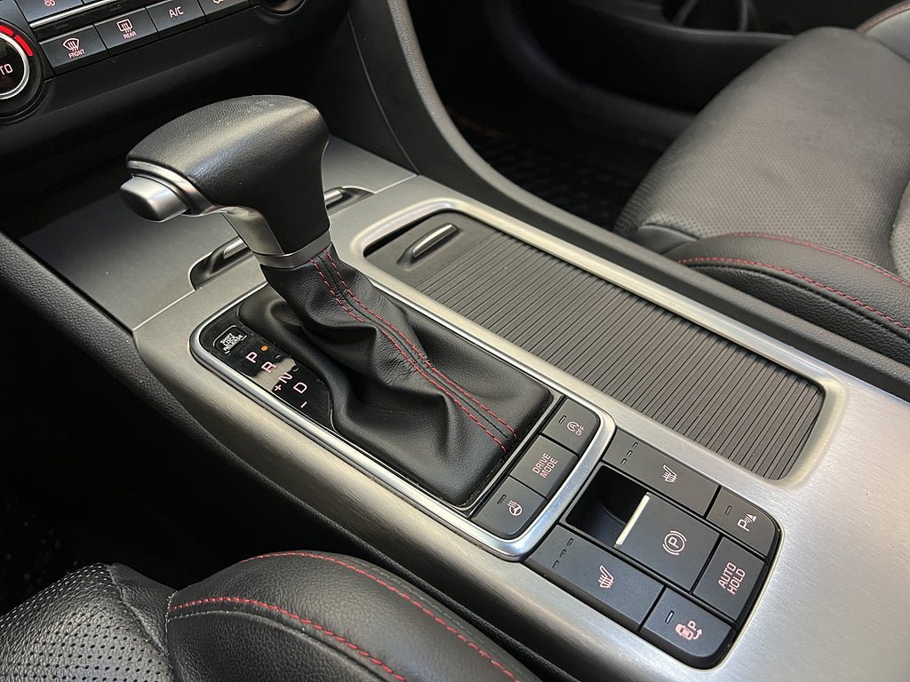 Vehicle Image 28