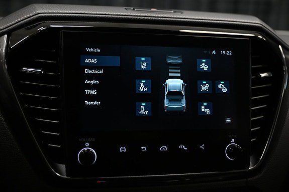 Vehicle Image 28