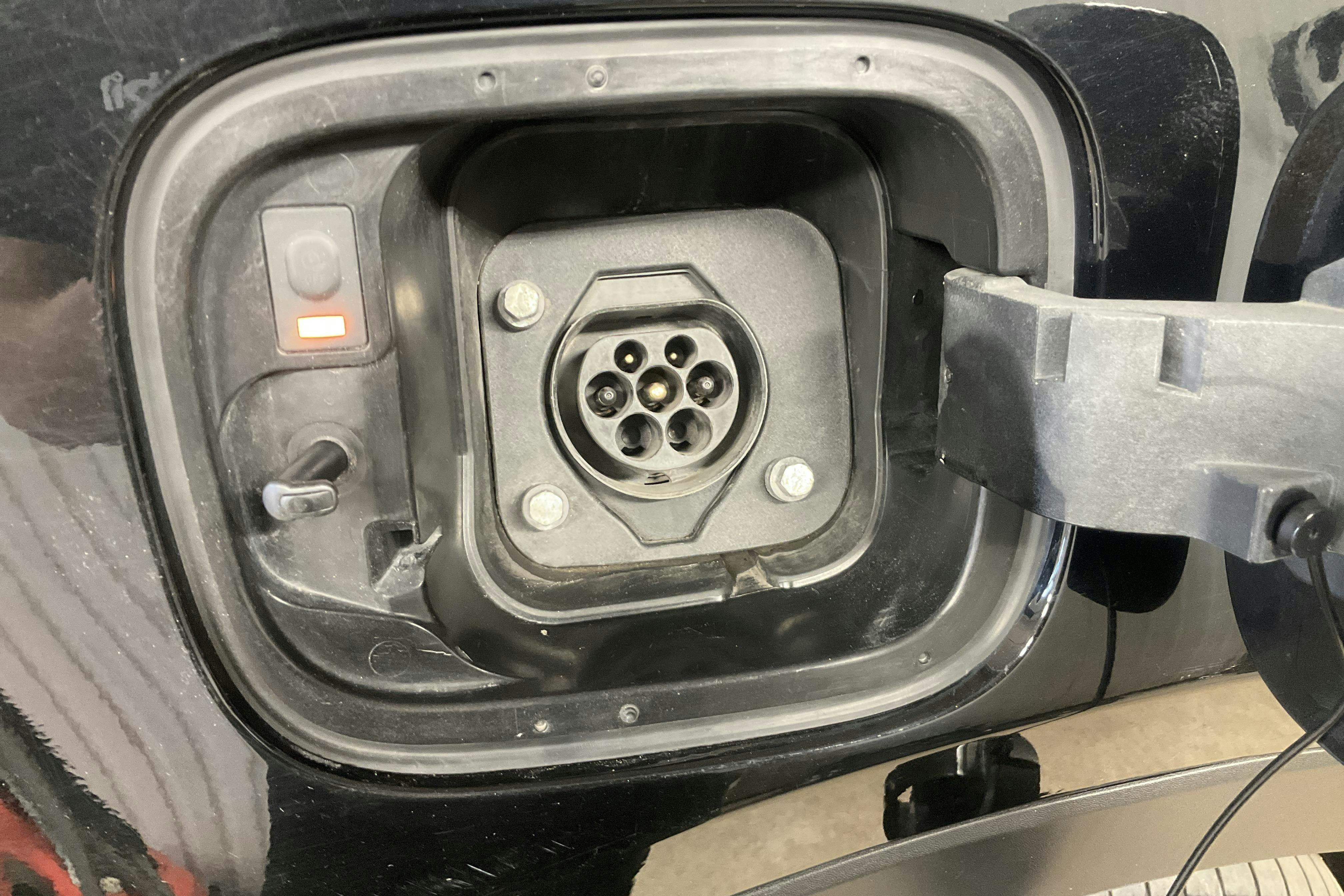 Vehicle Image 21
