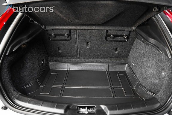 Vehicle Image 38