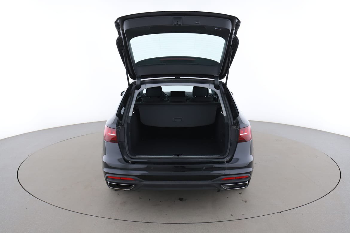 Vehicle Image 17
