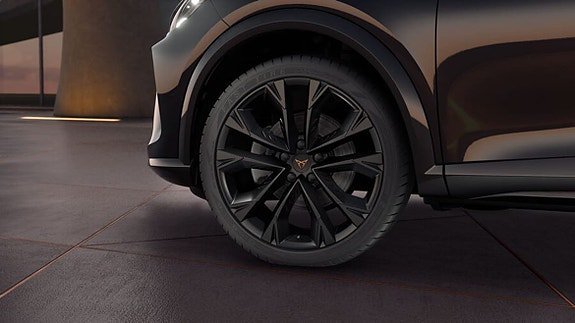 Vehicle Image 9