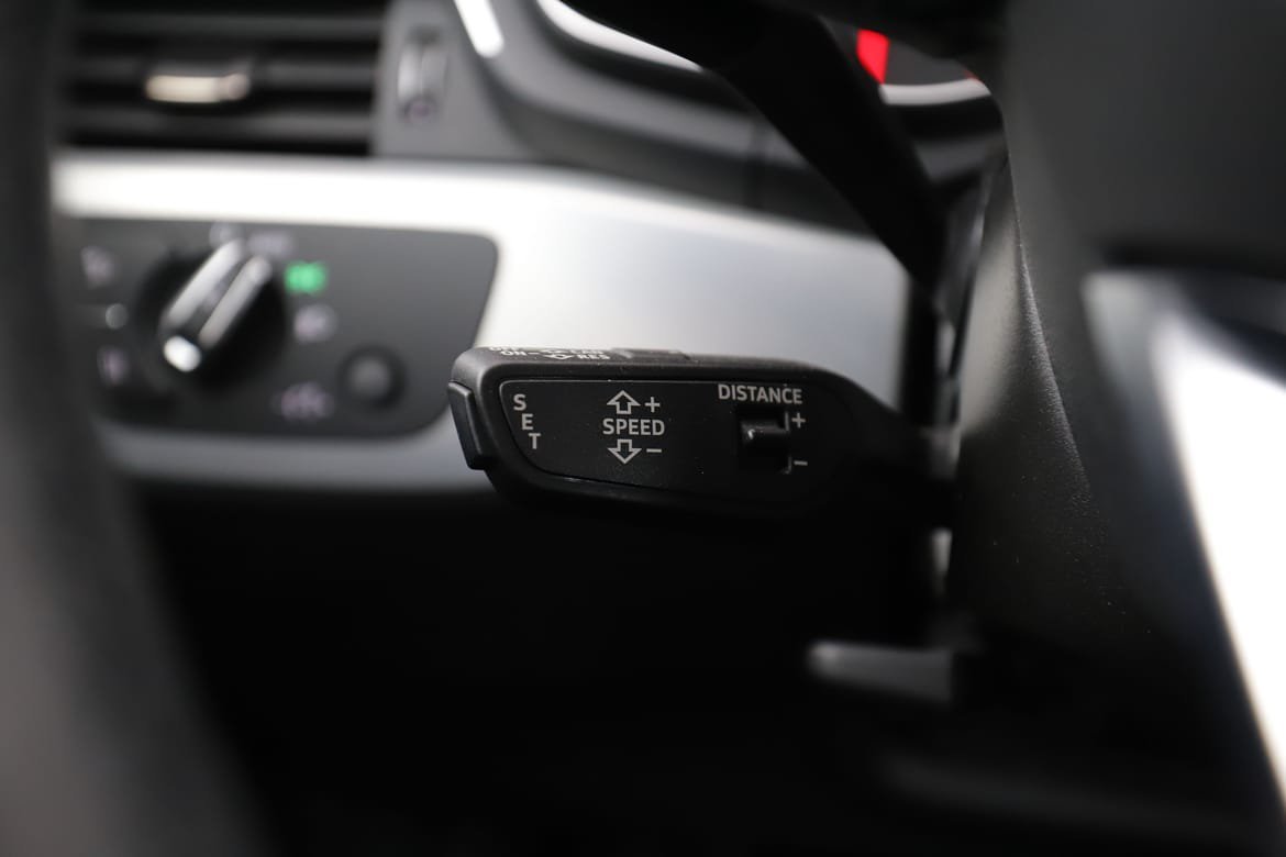 Vehicle Image 34