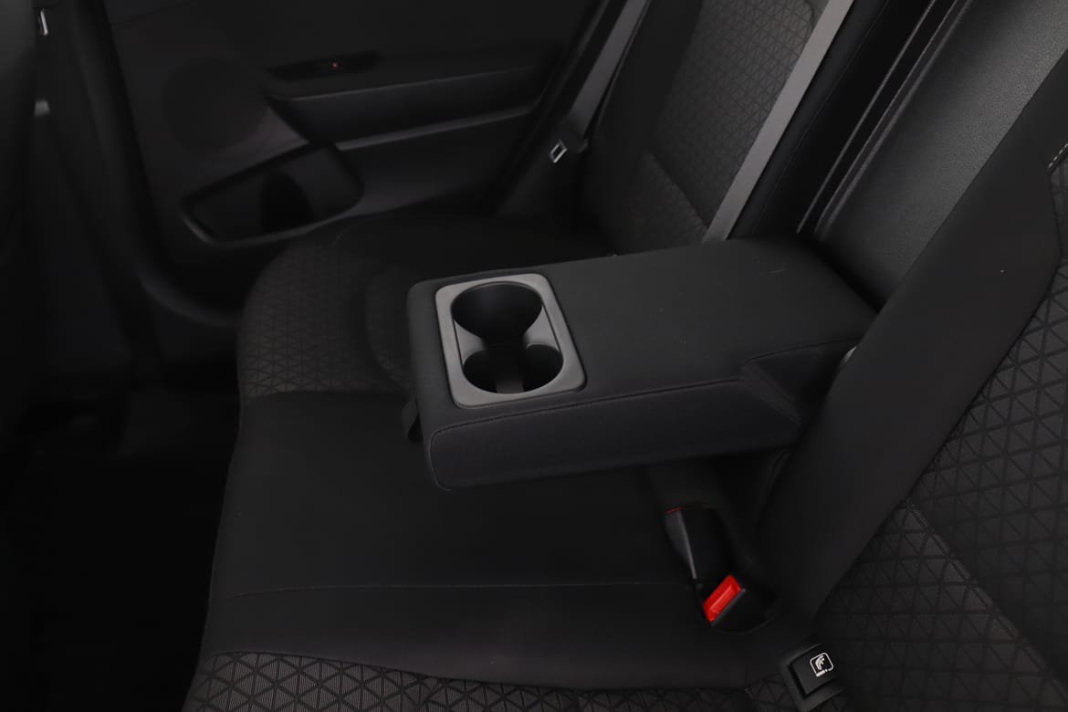 Vehicle Image 36