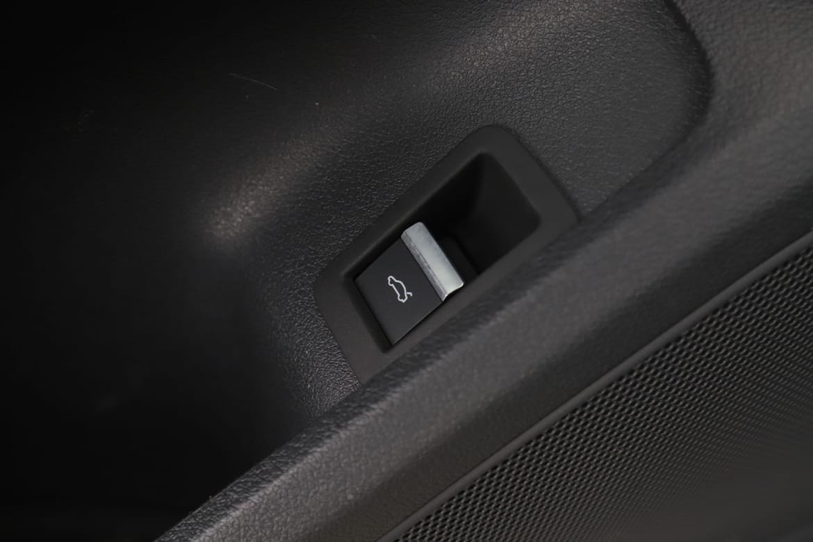 Vehicle Image 41