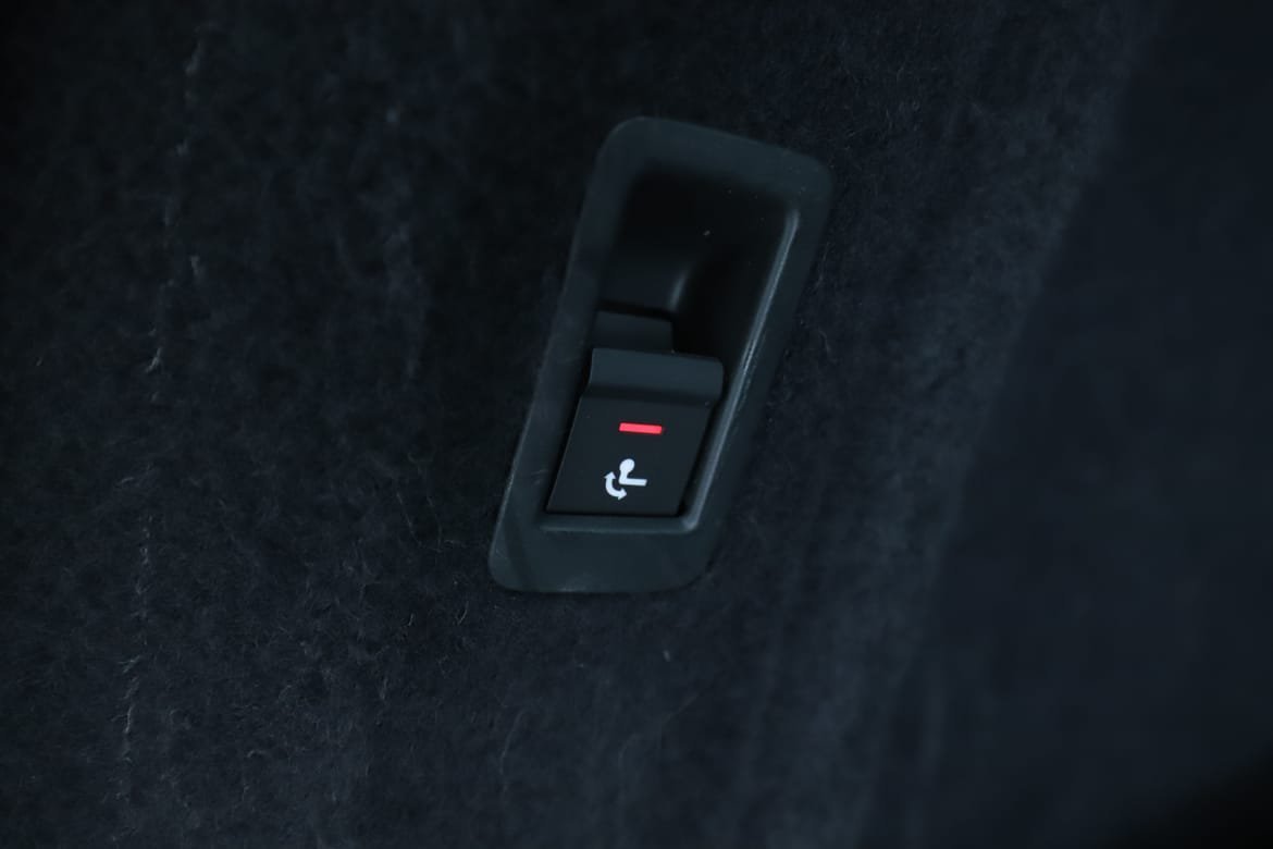 Vehicle Image 43